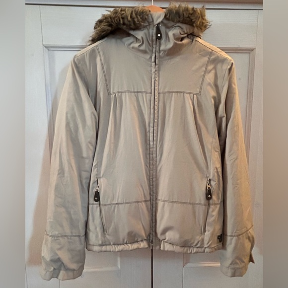 TNA cream winter jacket - Picture 3 of 11